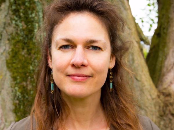 Yvonne van der Lee