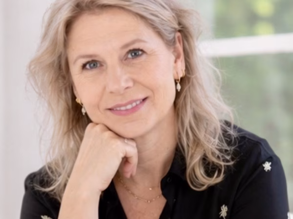 Mariel Houweling